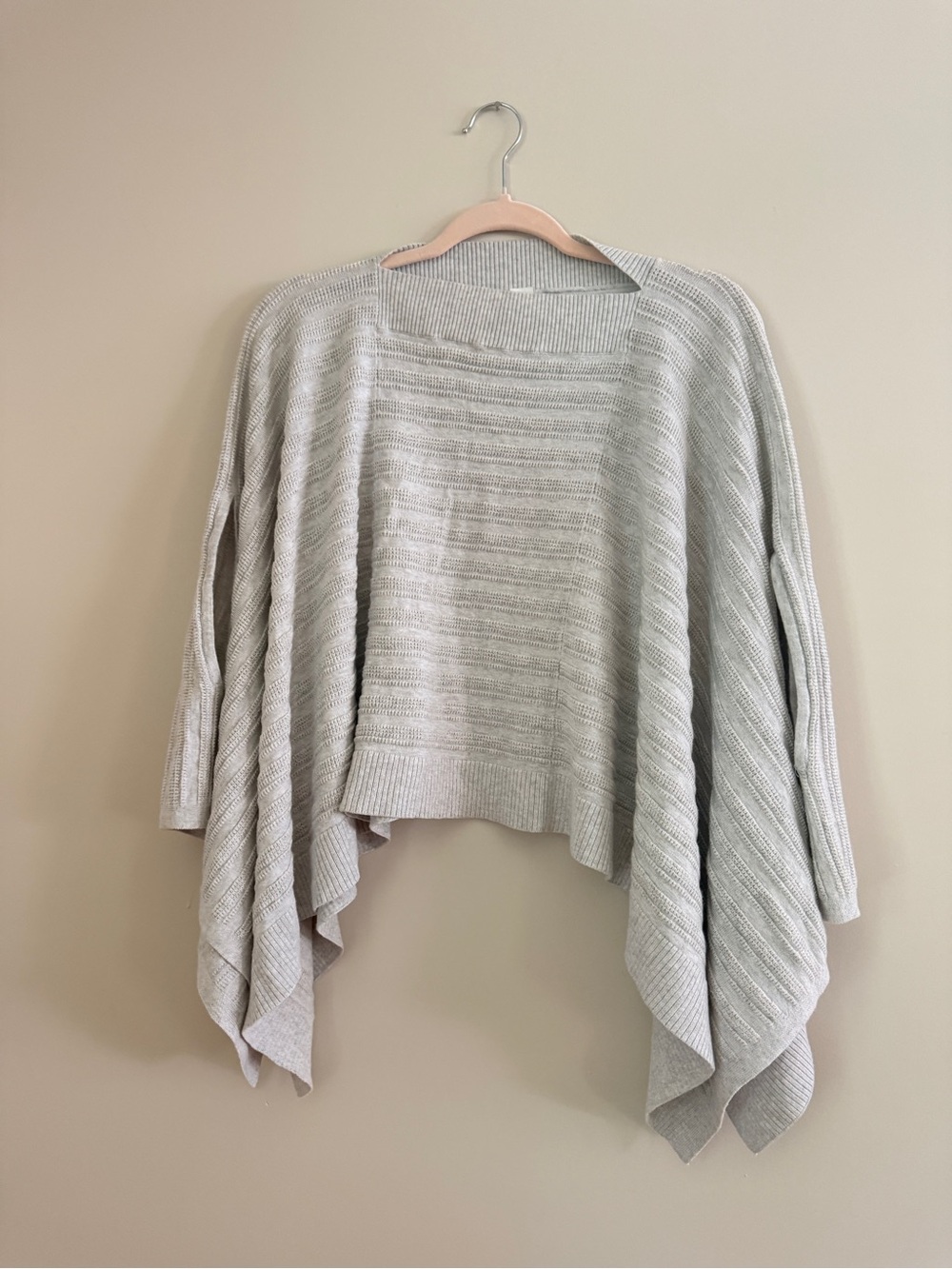 lululemon athletica Light Gray Open-Front Knit Poncho